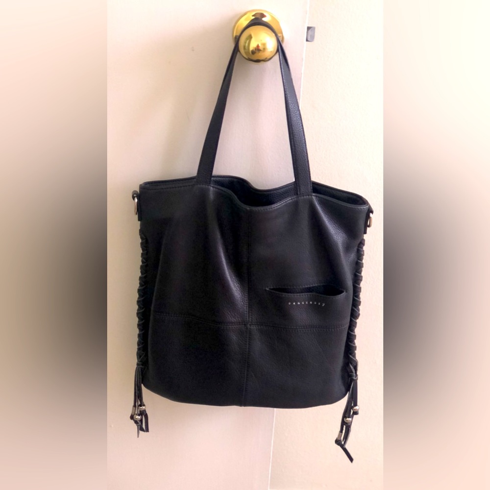 Cute shoulder bag